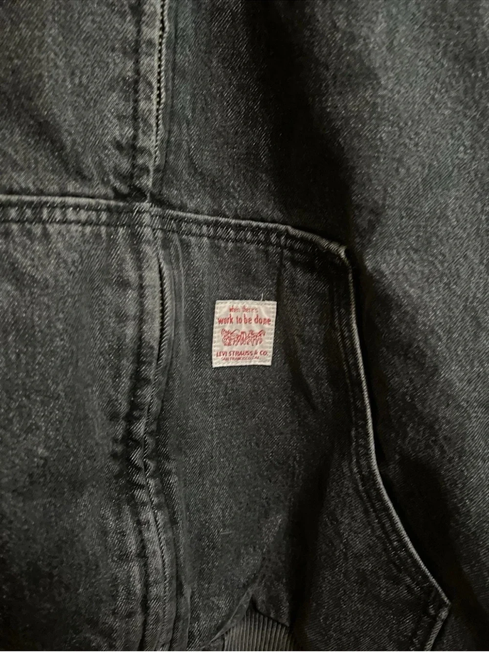 Levi’s Potrero Hood Denim Jacket Men XL Colorblock Black Blue Quilted Irregular